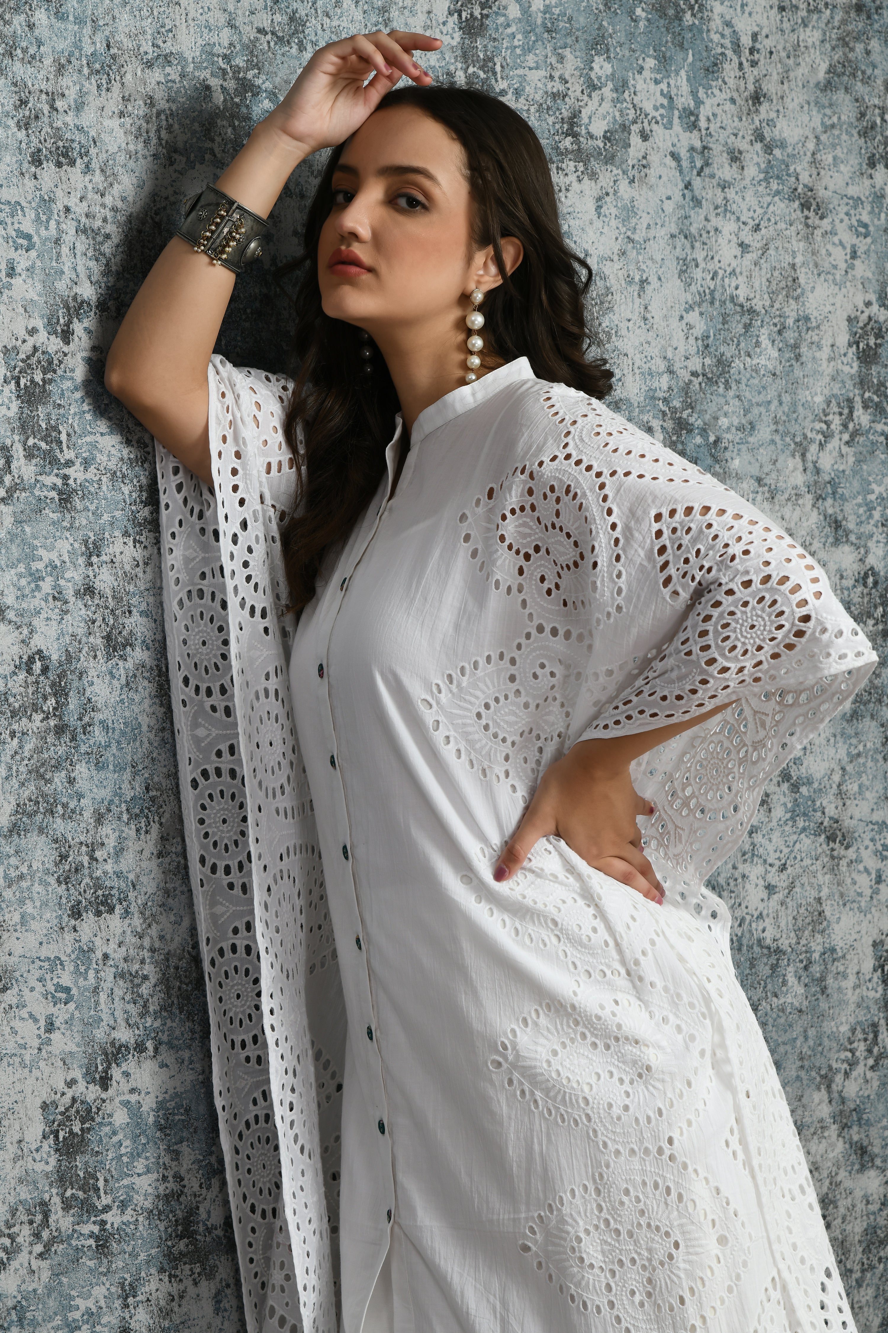 Swait Cotton Kaftan | White Cotton Kaftan for Women